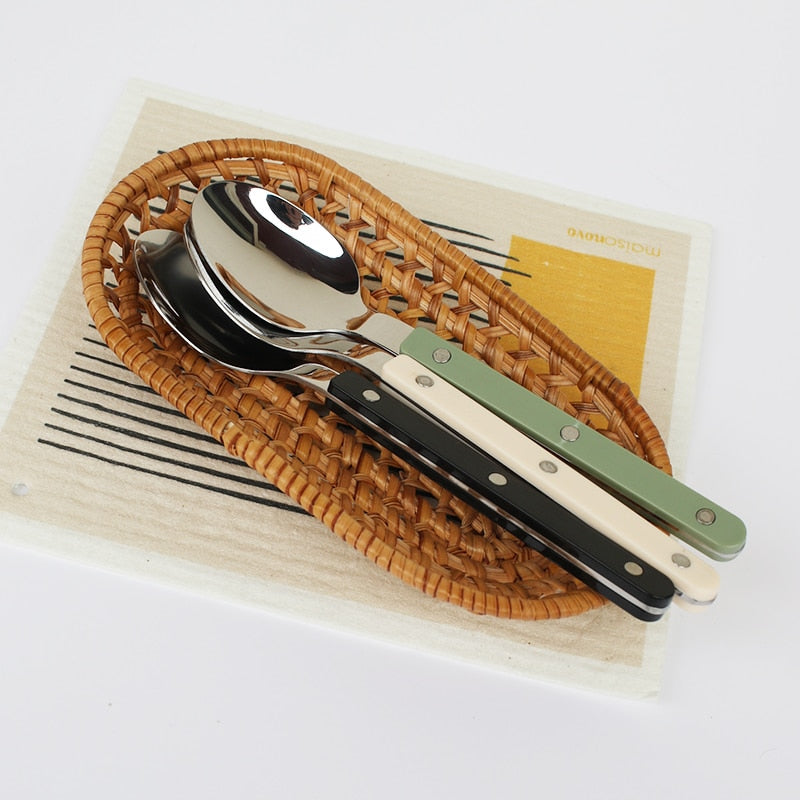 Modern 24-piece elegant cutlery collection in sleek black stainless steel