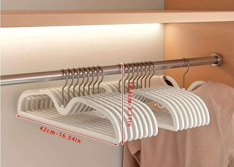 Unisex short-neck space-saving hangers (40 count) with non-slip surface & rotating hook for closets.