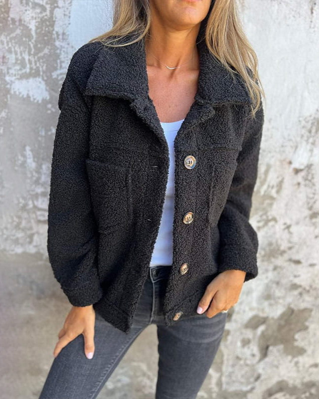 Pink women's cozy jacket, hip-length & relaxed fit for stylish everyday comfort. Ideal for fall & spring casual wear.