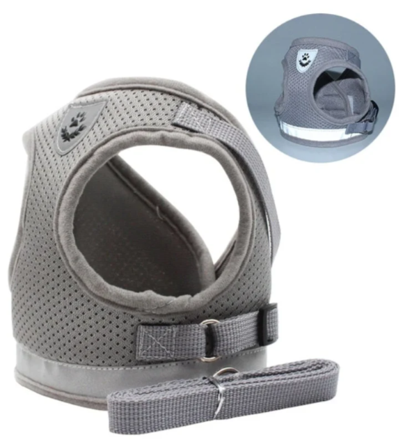 Breathable fabric cat harness with adjustable straps for comfortable feline adventures.
