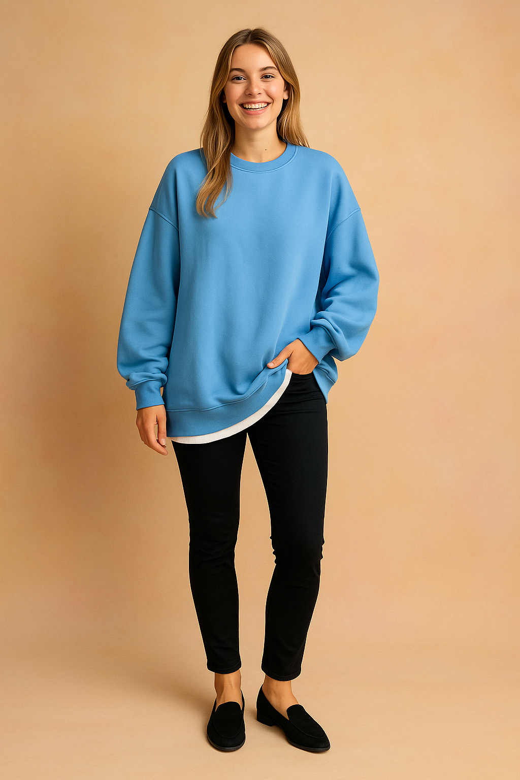 Women's oversized sweater, Amelia style, in a relaxed fit