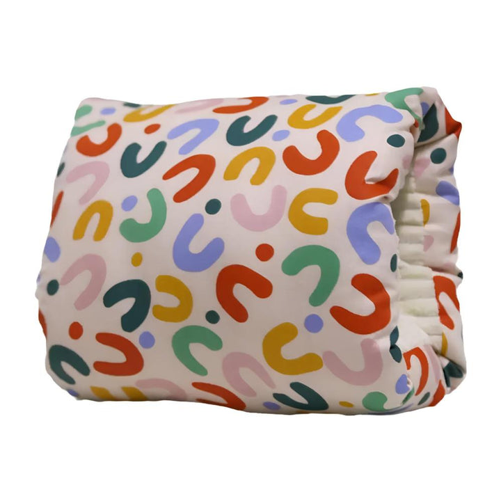 Soft feeding pillow designed for optimal maternity and baby care comfort