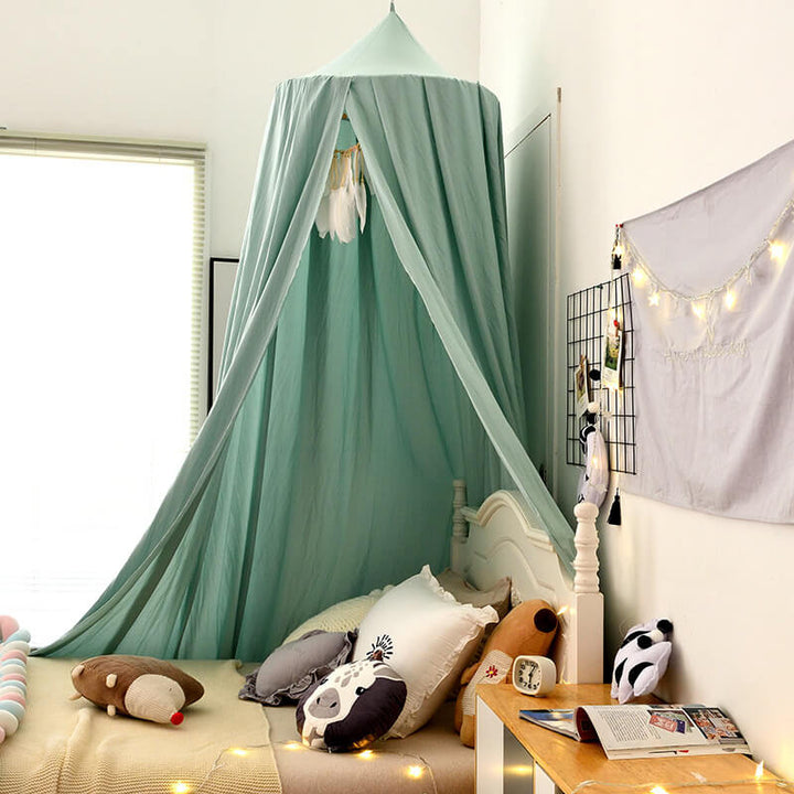 Blackout bed canopy for kids' room, designed to provide a dark, calm space for sleep & relaxation.