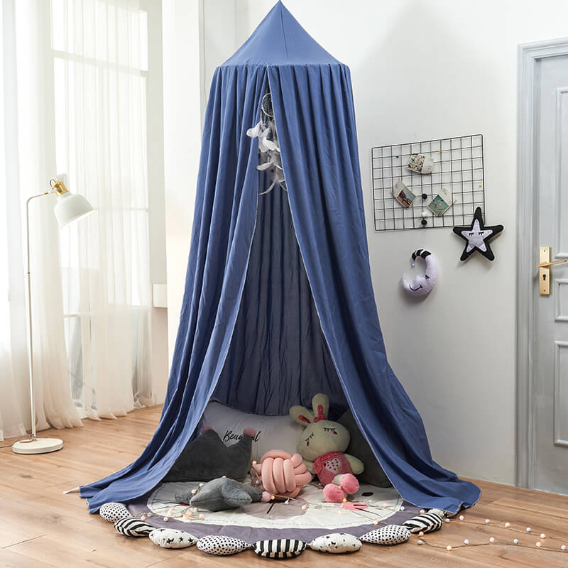 Sleep aid: Blackout bed canopy for kids, creates a dark environment for peaceful slumber.