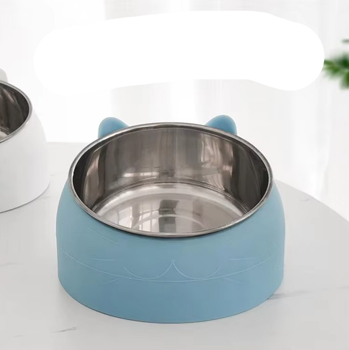 Non-slip blue cat bowl with a 15-degree incline, promoting healthy eating for pets.