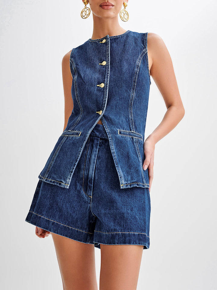 Blue women's two-piece set: sleeveless vest top & comfy shorts. Perfect for casual summer style.