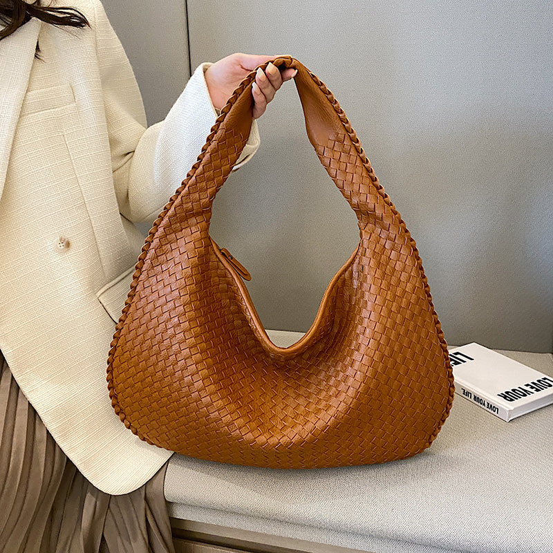 Stylish women's bohemian style leather hobo bag, perfect for everyday
