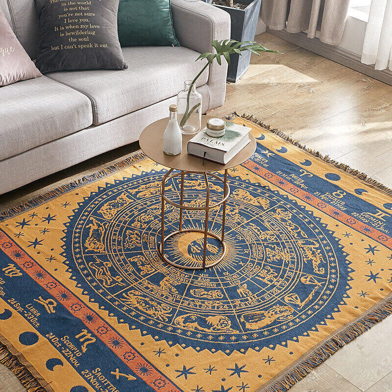 Knitted bohemian throw blanket, reversible design with stylish tassels for sofas.
