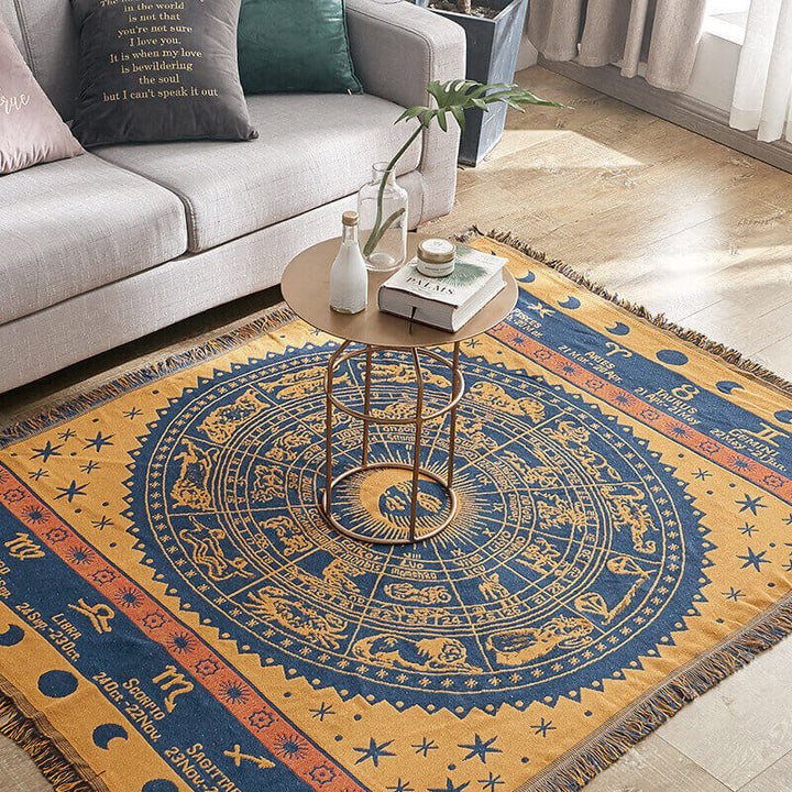 Knitted bohemian throw blanket, reversible design with stylish tassels for sofas.