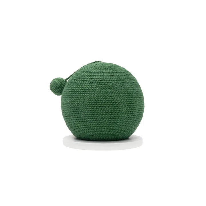 Cat sisal ball, a durable & eco-friendly scratching toy that supports healthy claws & active play.