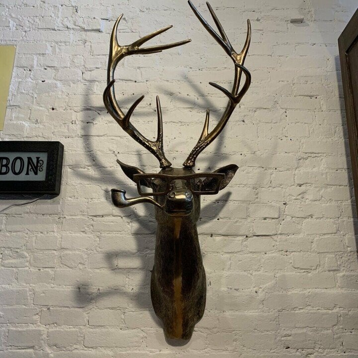 Decorative animal resin wall art, unique gift idea for home & garden decor.