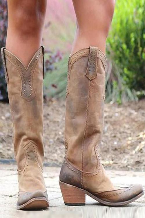 Stylish black women's cowboy boots, versatile and comfortable, ideal for chic everyday wear & fall outfits.