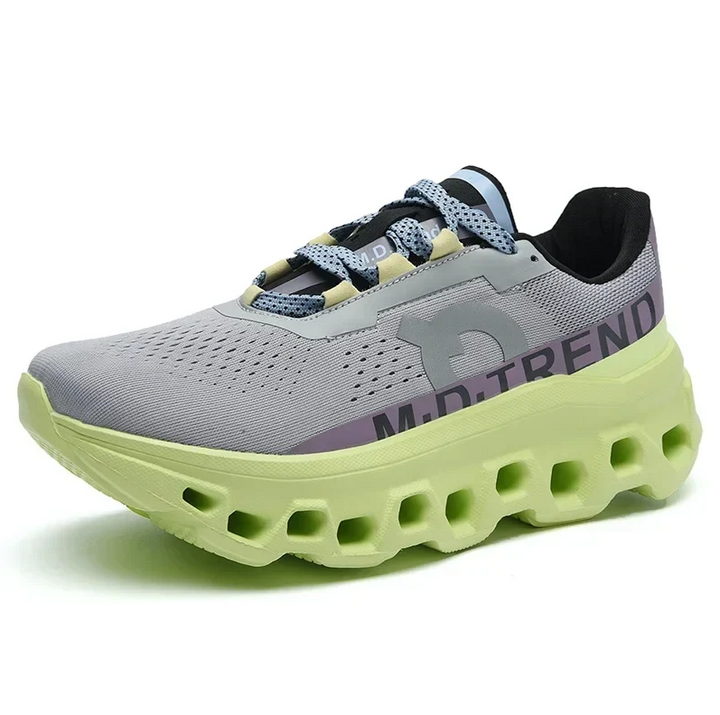 Durable and stylish Chic und Stil running shoes for women, perfect for active lifestyles.