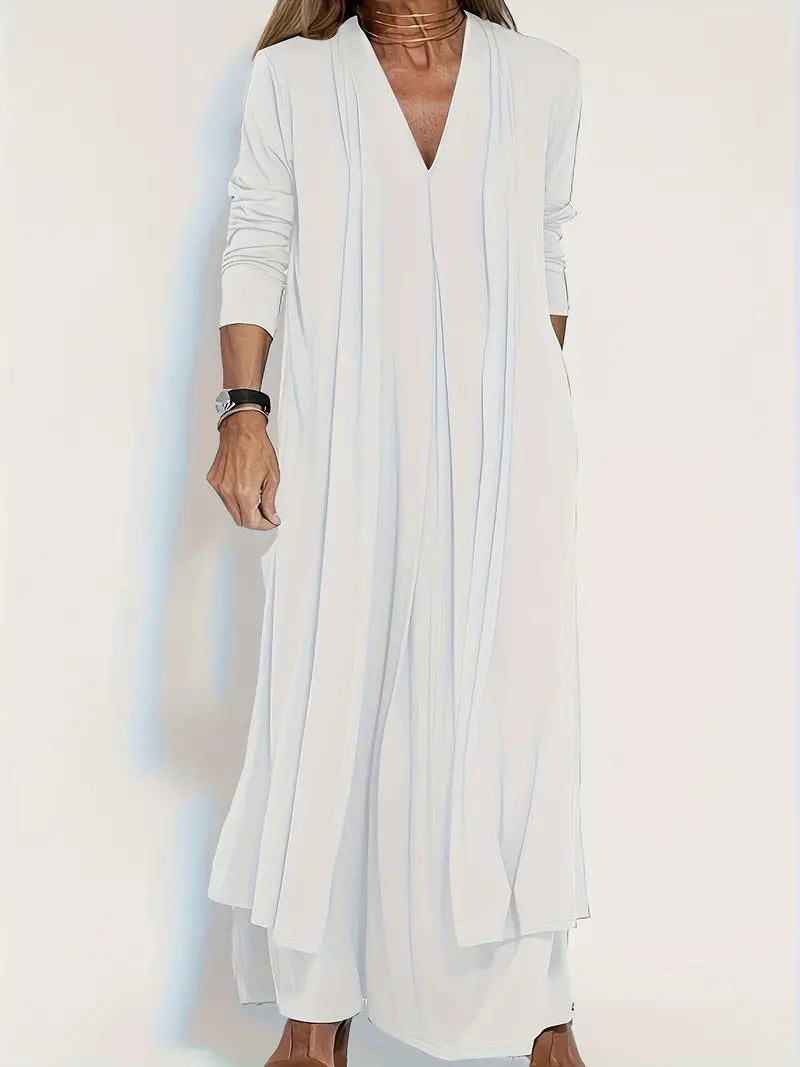 Chic Und Stil summer dress set for women, offering a blend of casual and formal elegance.