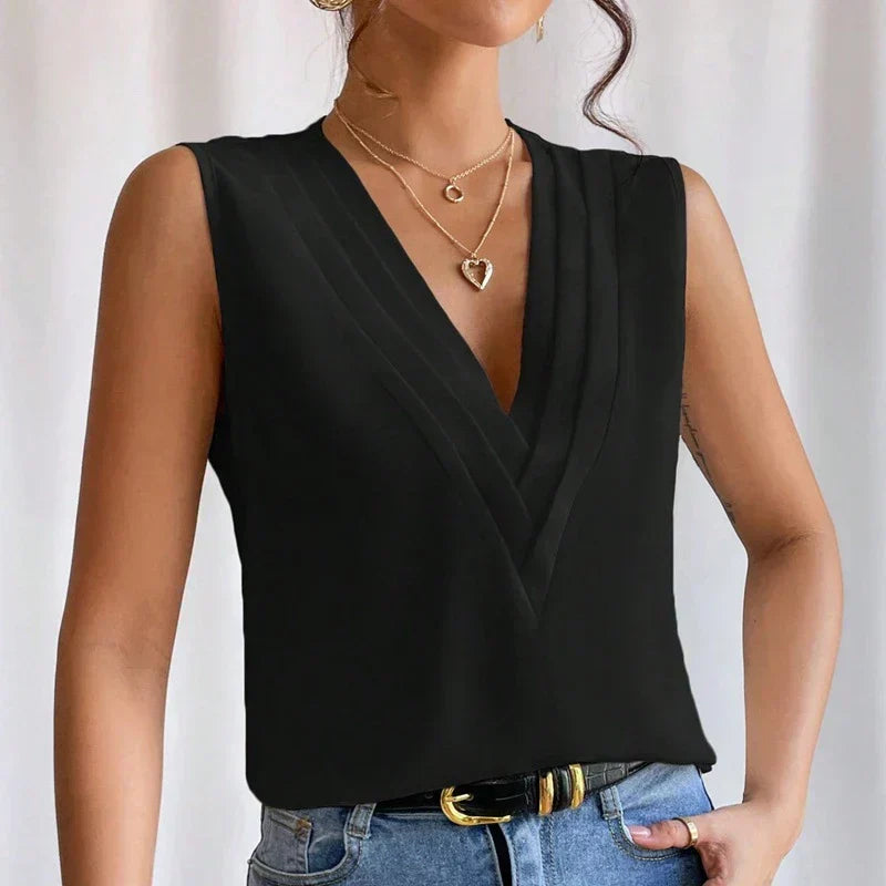 Elegant women's top with a chic Parisian design, model CHIC2024