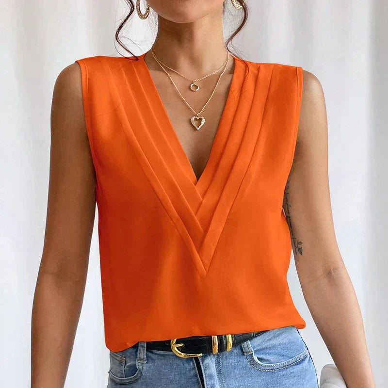 Versatile sleeveless blouse for women, ideal for evening wear