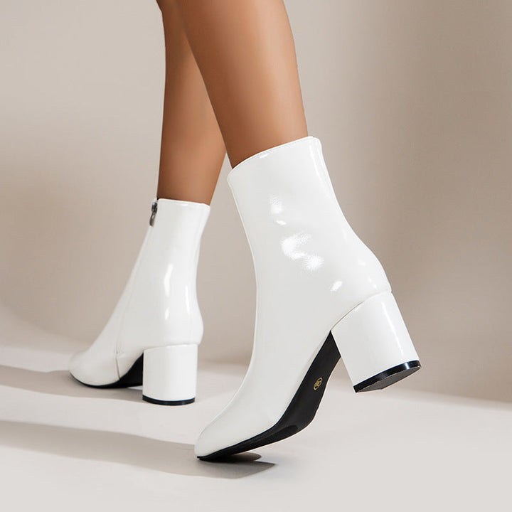 Everyday elegant women's ankle boots featuring a comfortable, stable block heel. Ideal for fall & winter.