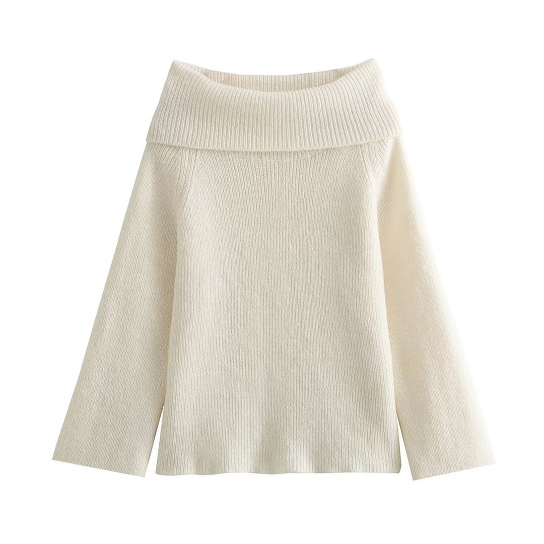 Cozy women's off-shoulder jumper sweater. Relaxed fit knitwear, perfect for autumn fashion & winter warmth.