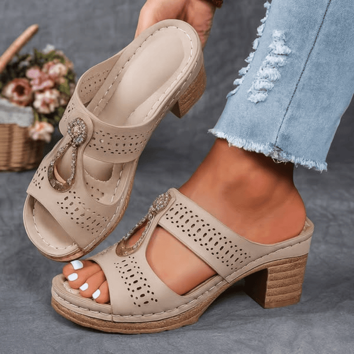 Chic slip-on orthopedic sandals for women. Comfortable footwear, perfect for summer & daily elegance.