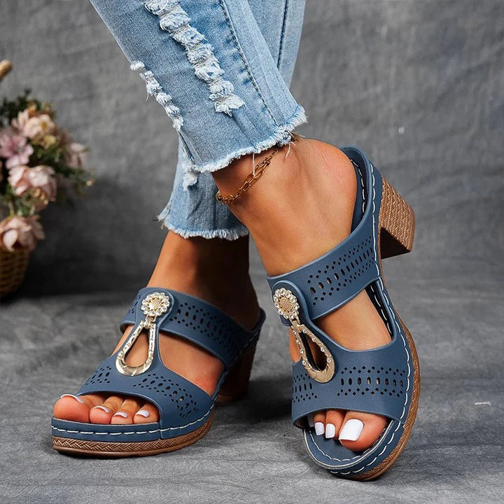 Stylish women's orthopedic sandals, perfect for summer. Comfortable, supportive, & elegant daily wear.