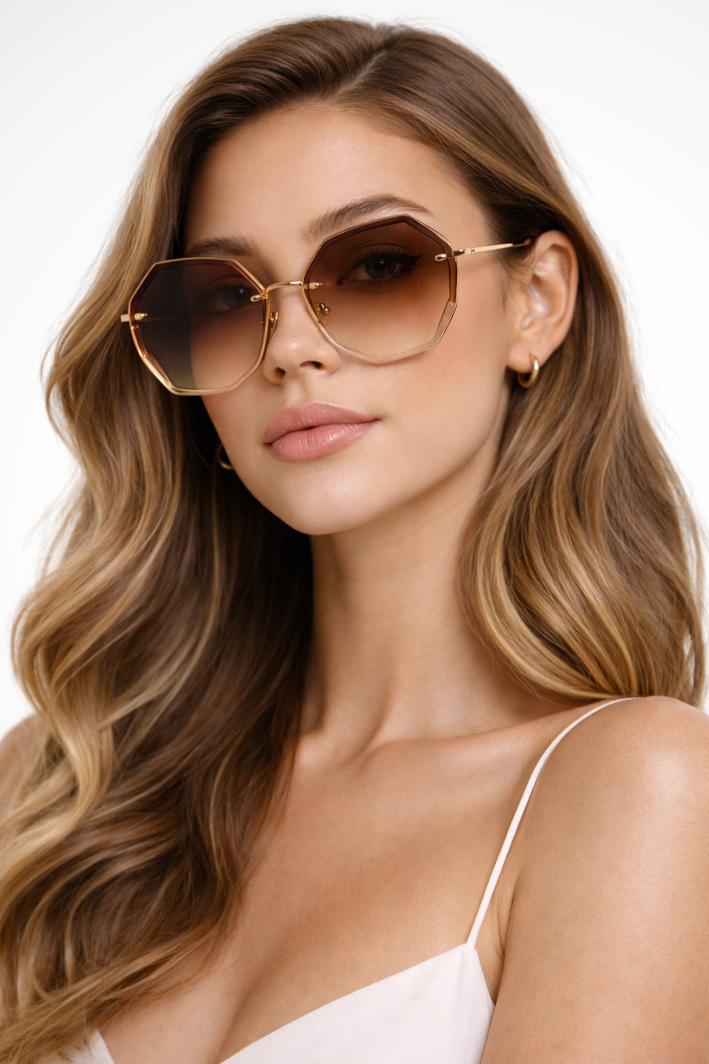 Stylish oversized rimless gradient sunglasses for women, combining modern design with sun protection.