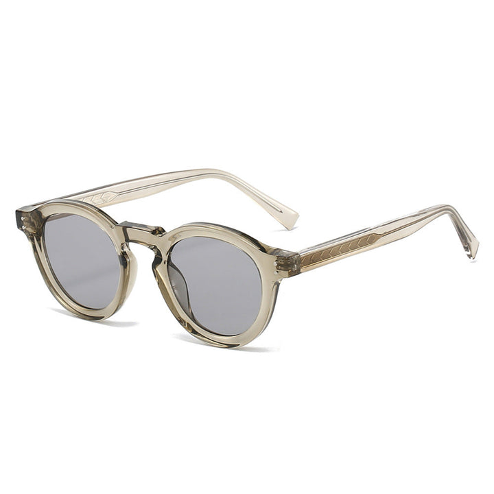 Women's retro round UV400 protected sunglasses, ideal for outdoor fashion and eye safety.