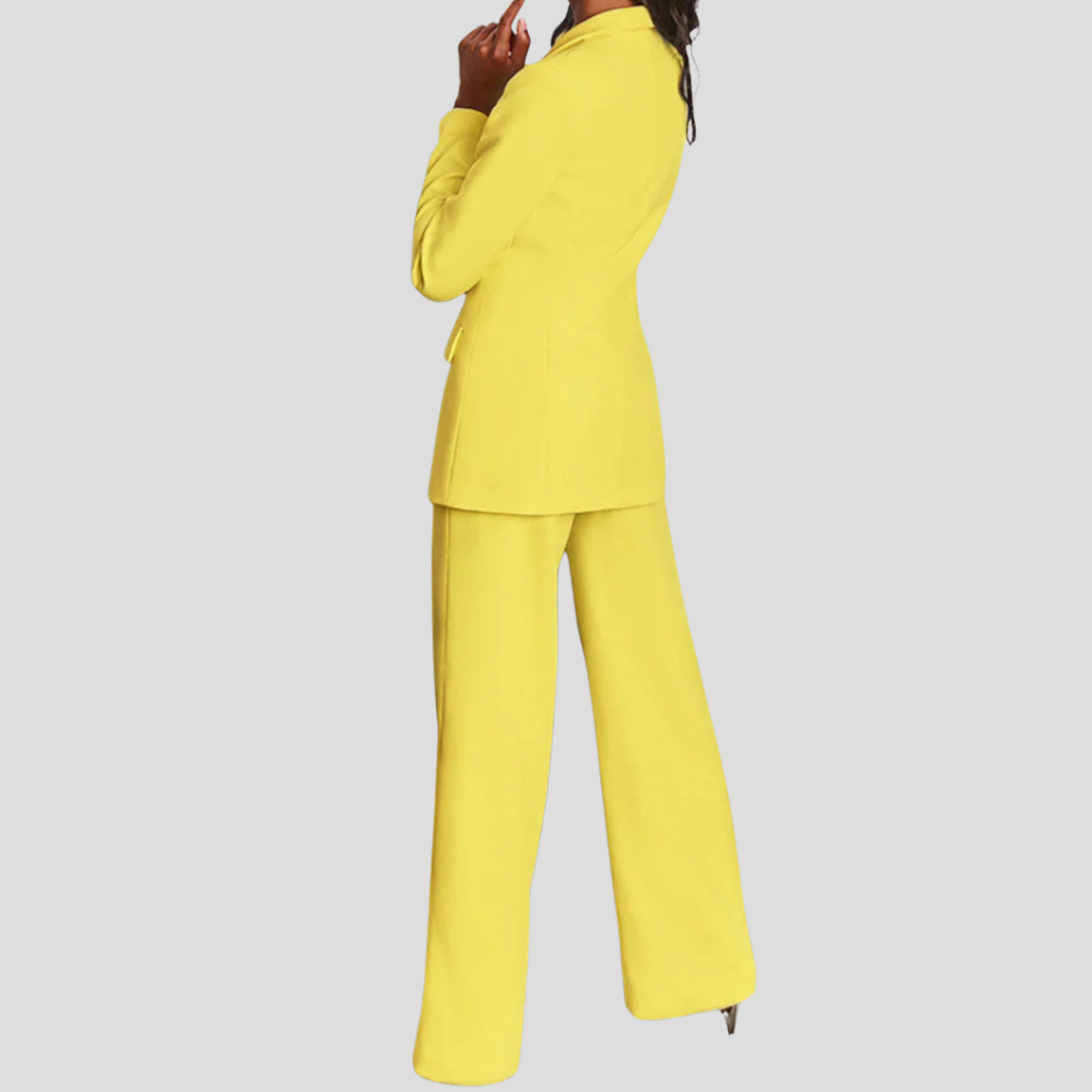 Stylish ladies' co-ord suit: classic blazer with matching smart casual trousers.
