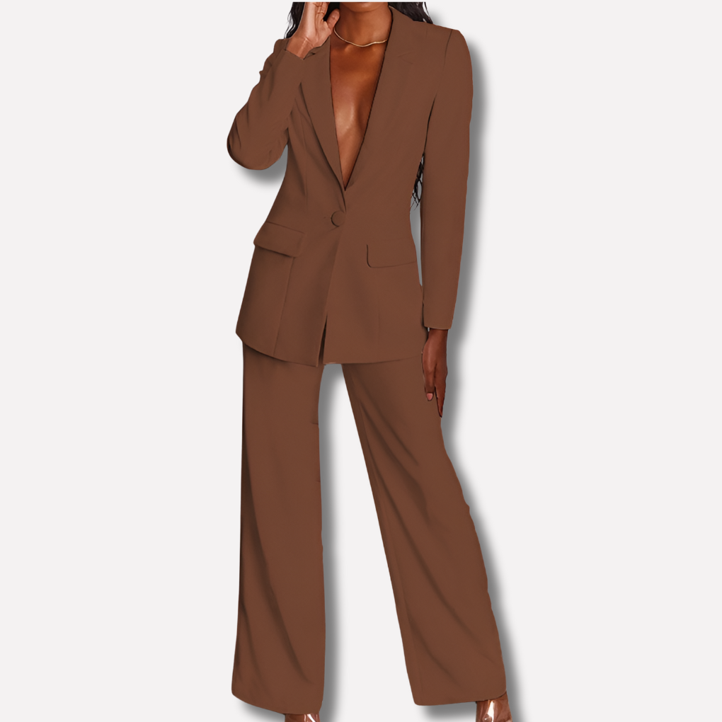 Women's professional wear: a modern blazer and trouser co-ord set.