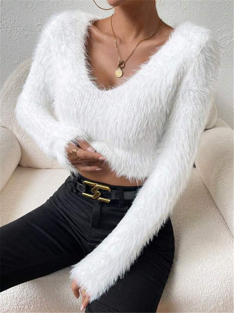 Modern women's V-neck long sleeve knit, designed for comfort and a chic, sophisticated look.
