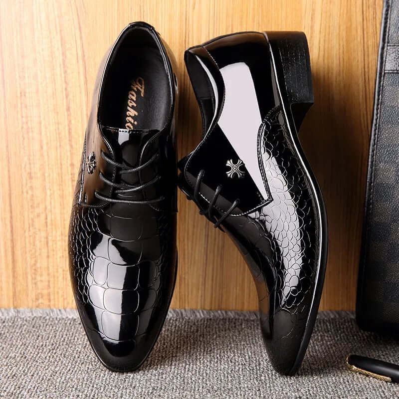 Timeless men's black oxford shoes, designed for classic formal wear. Perfect elegant dress shoes for business & special occasions.