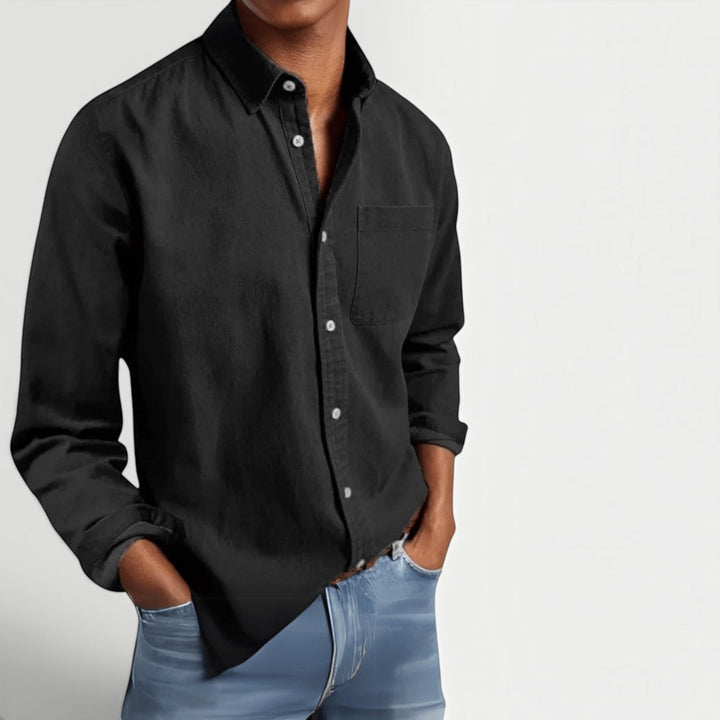 Breathable grey men's oxford shirt, a comfortable everyday button-down for various styles.