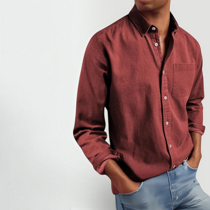 Men's classic long sleeve oxford shirt, offering everyday comfort and smart casual versatility.