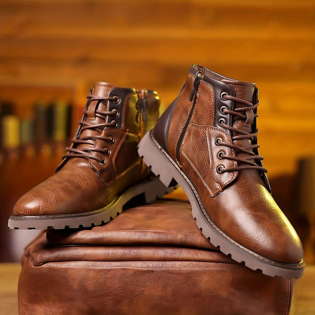 Professional black men's zipper boots. Sleek dress boots, ideal for versatile modern men's fashion.