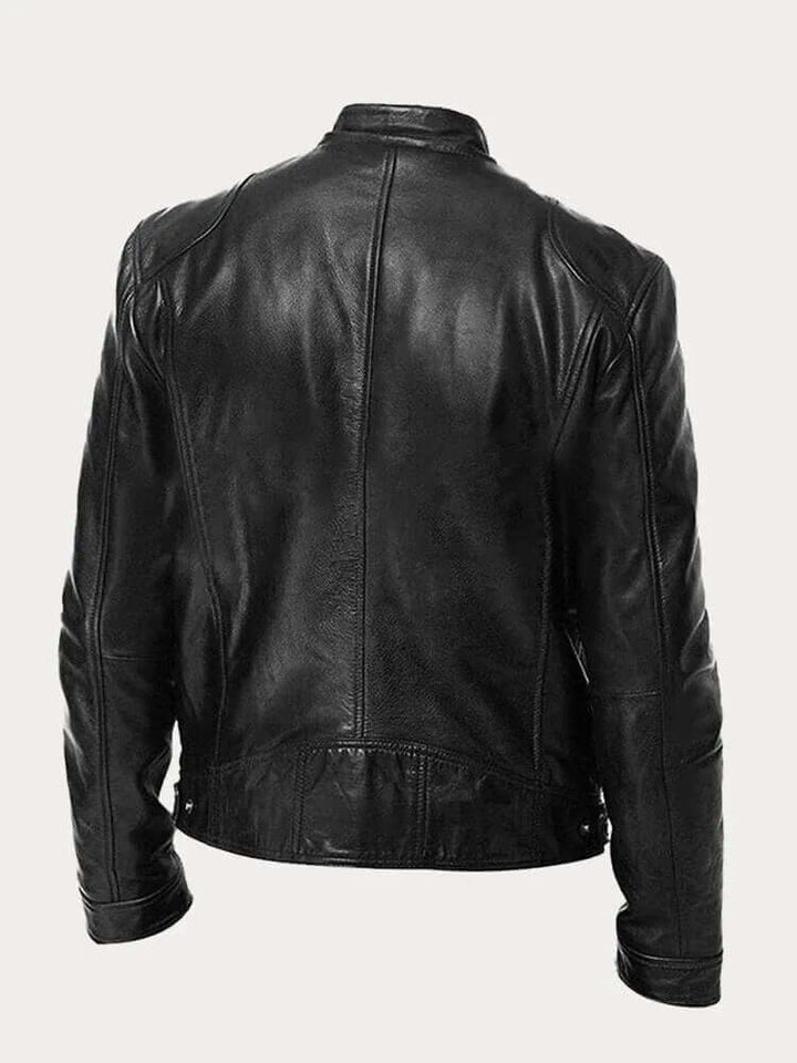 Stylish men's casual jacket, perfect for fashion and everyday wear.