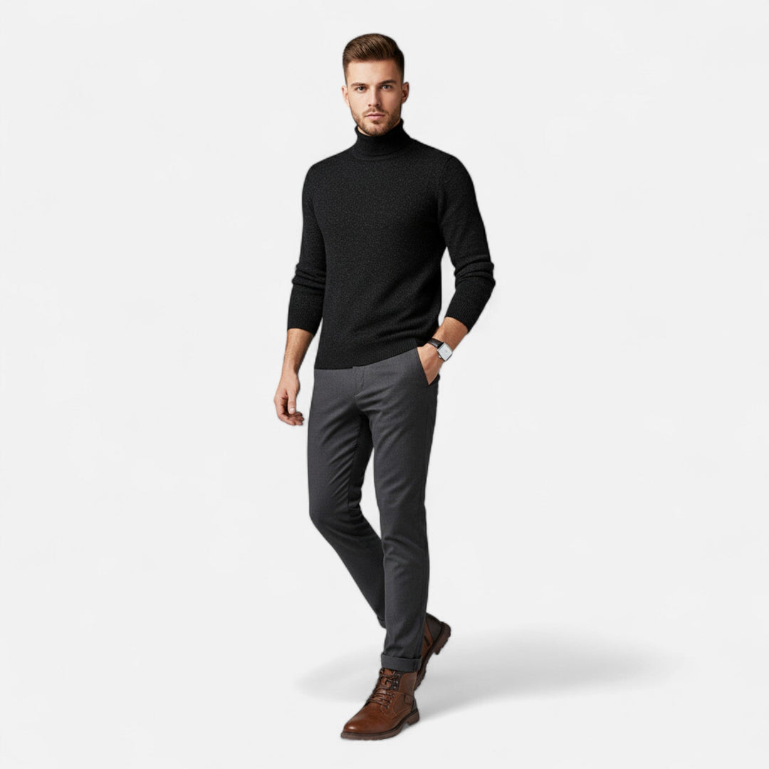 Durable men's lace-up boots with robust construction, designed for lasting wear and exceptional comfort; ideal for casual fashion.