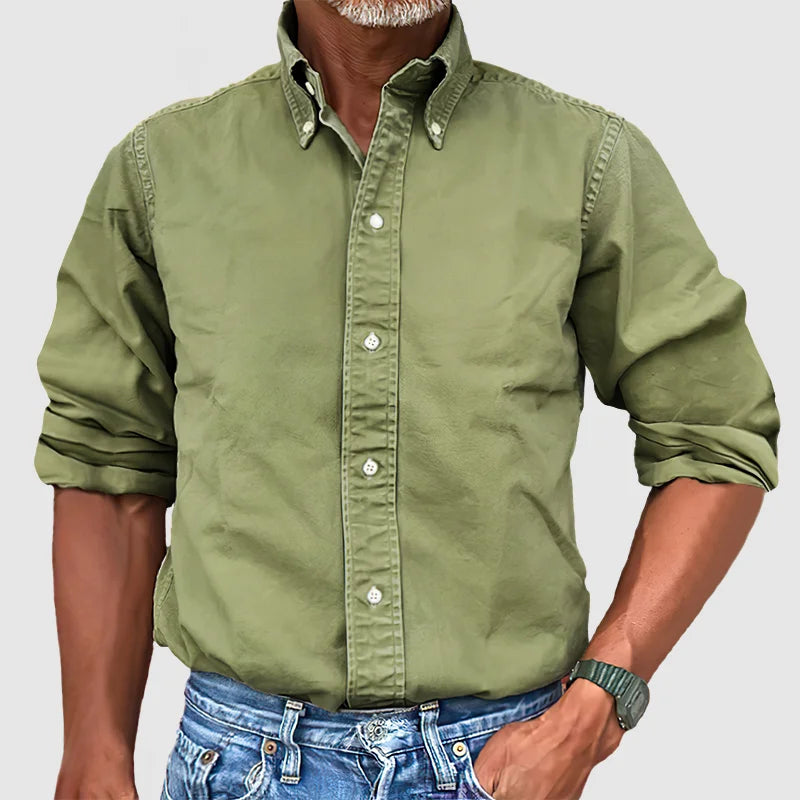Crisp collar & cuffs on a men's long-sleeve button-down, great for dress or casual.