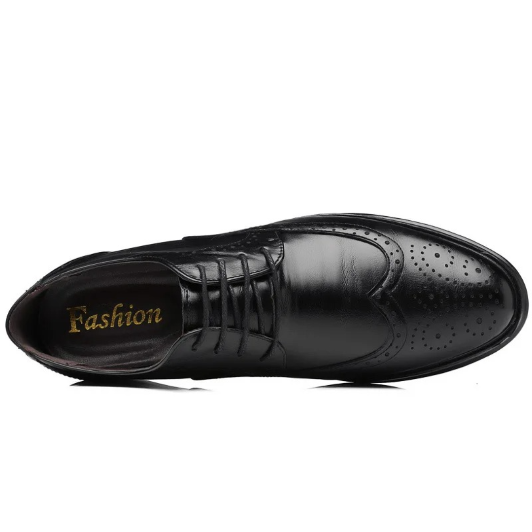 Men's traditional Oxford brogue dress shoes, offering classic style for formal, business, and smart casual outfits.