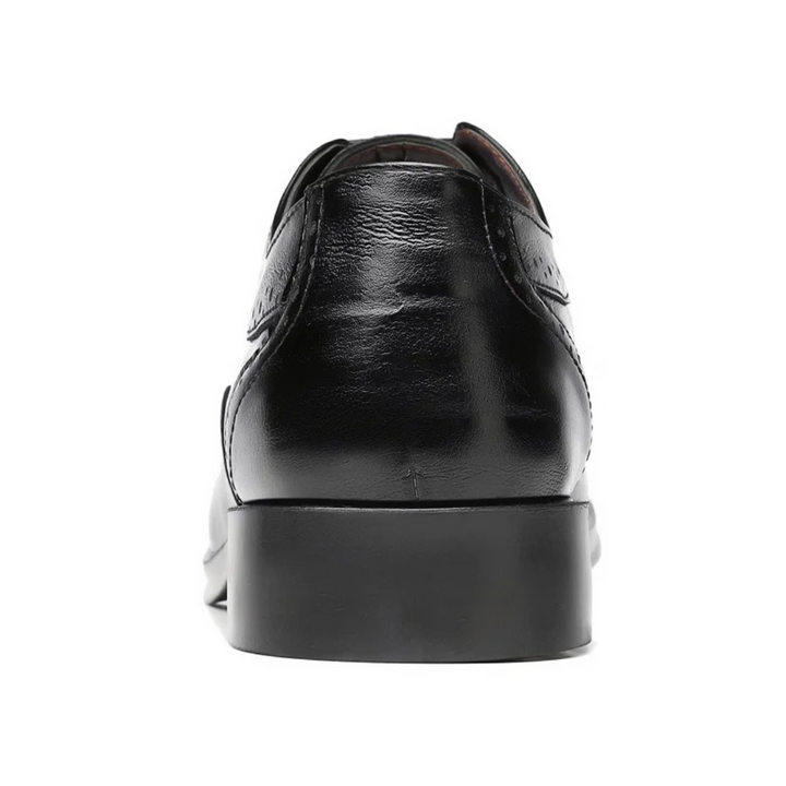 Elegant men's wingtip Oxford brogue flats, essential classic dress shoes for formal wear, business & smart casual.