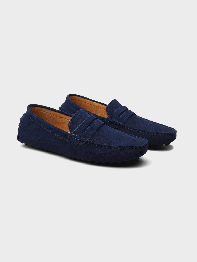 Smooth leather men's classic penny loafers, comfortable slip-on dress shoes for refined style.