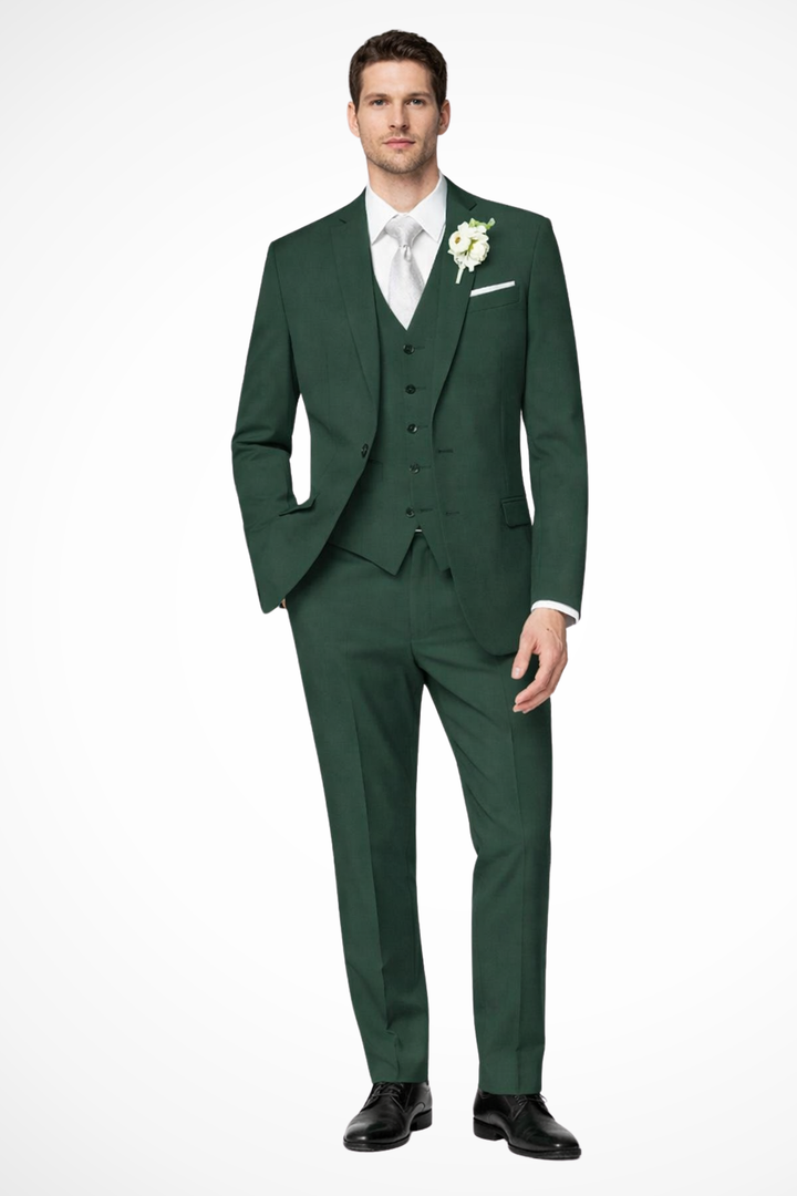 Elegant men's tailored 3-piece suit. Ideal formal wear for weddings, featuring a single-breasted jacket.