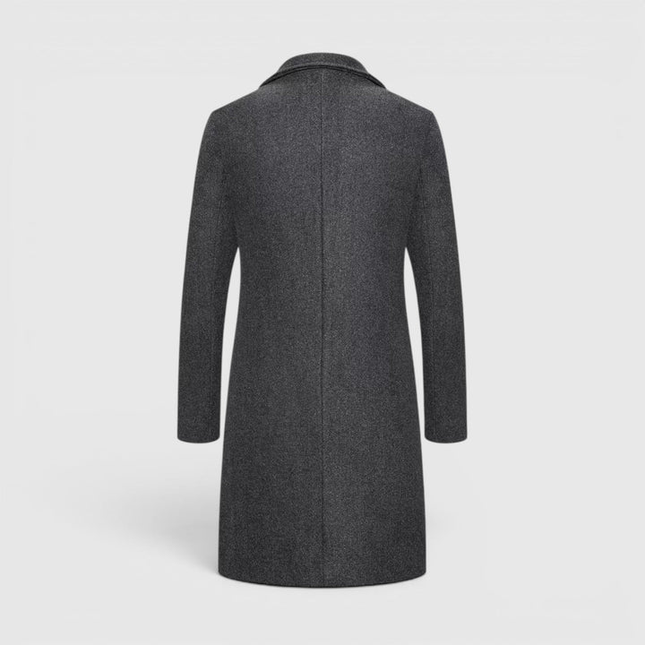 Smart single-breasted men's long overcoat, perfect for a sharp winter look.