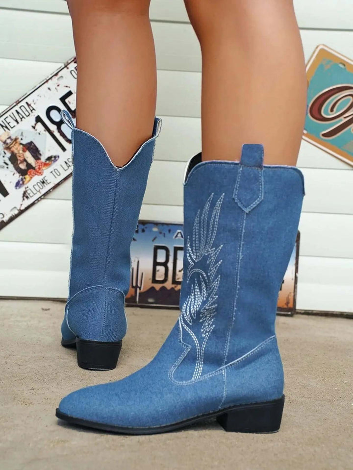 Vibrant pink women's western boots, a bold fashion statement, ultimate comfort.