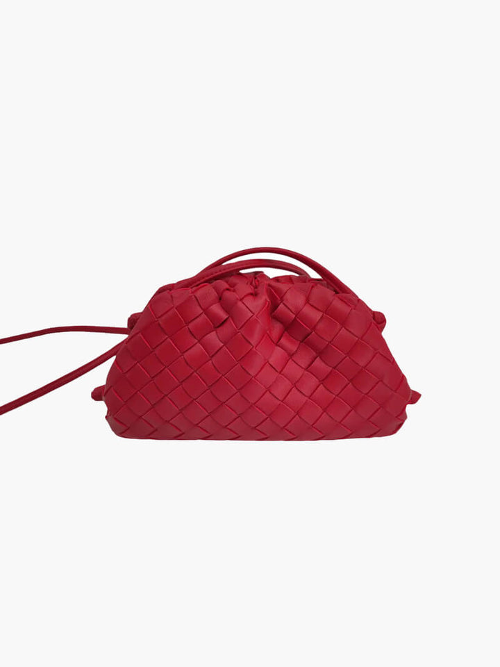 Fashionable ladies' woven shoulder bag, showcasing intricate details, a perfect blend of style and function.