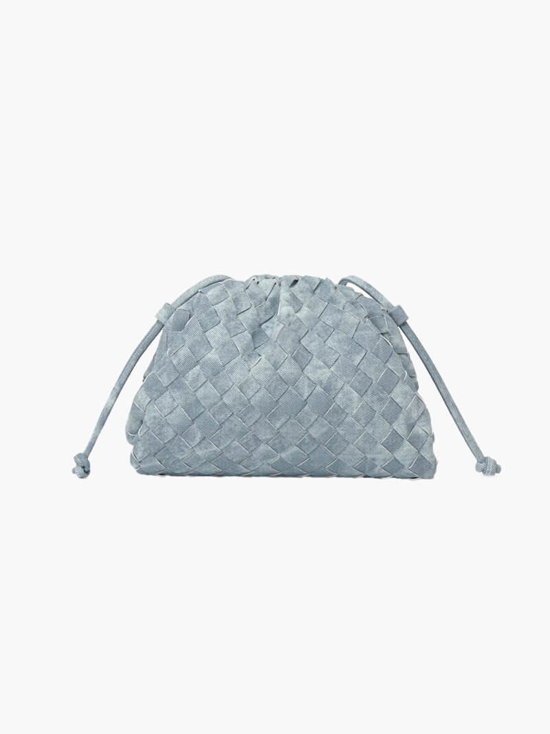 Modern women's shoulder bag with a unique woven texture, a chic and practical everyday accessory.