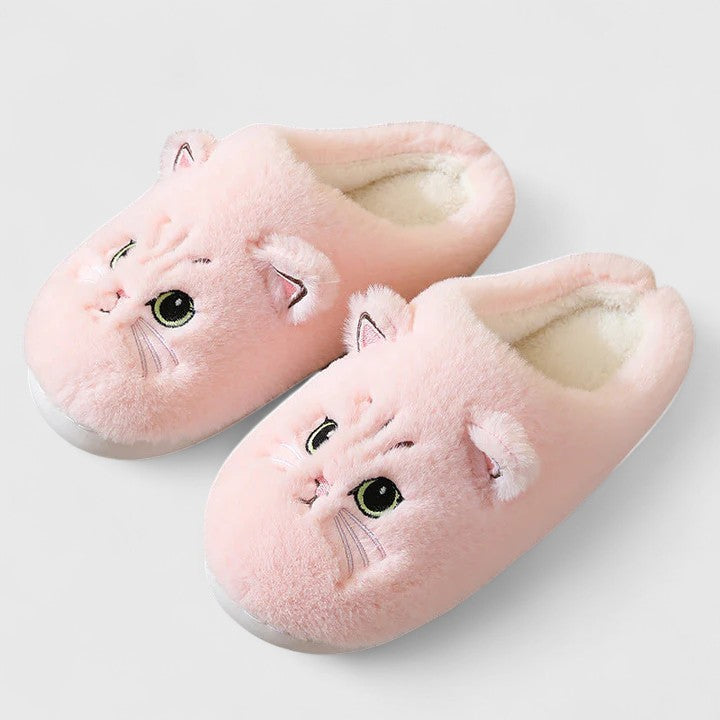 Women's ultra-soft indoor comfort slippers, featuring a warm design and non-slip bottom for home use.