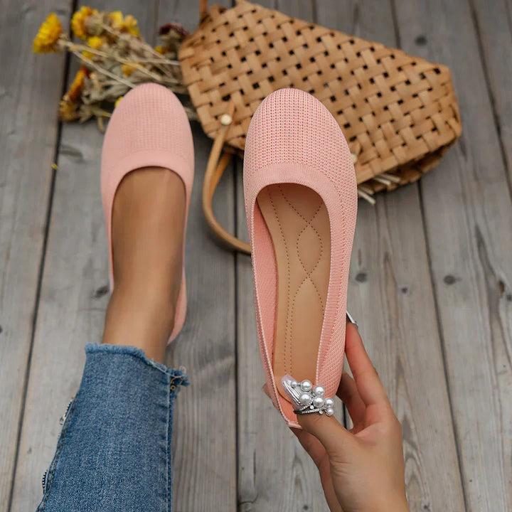 Women's everyday orthopedic footwear, providing excellent arch support and cushioning for pain-free walking.