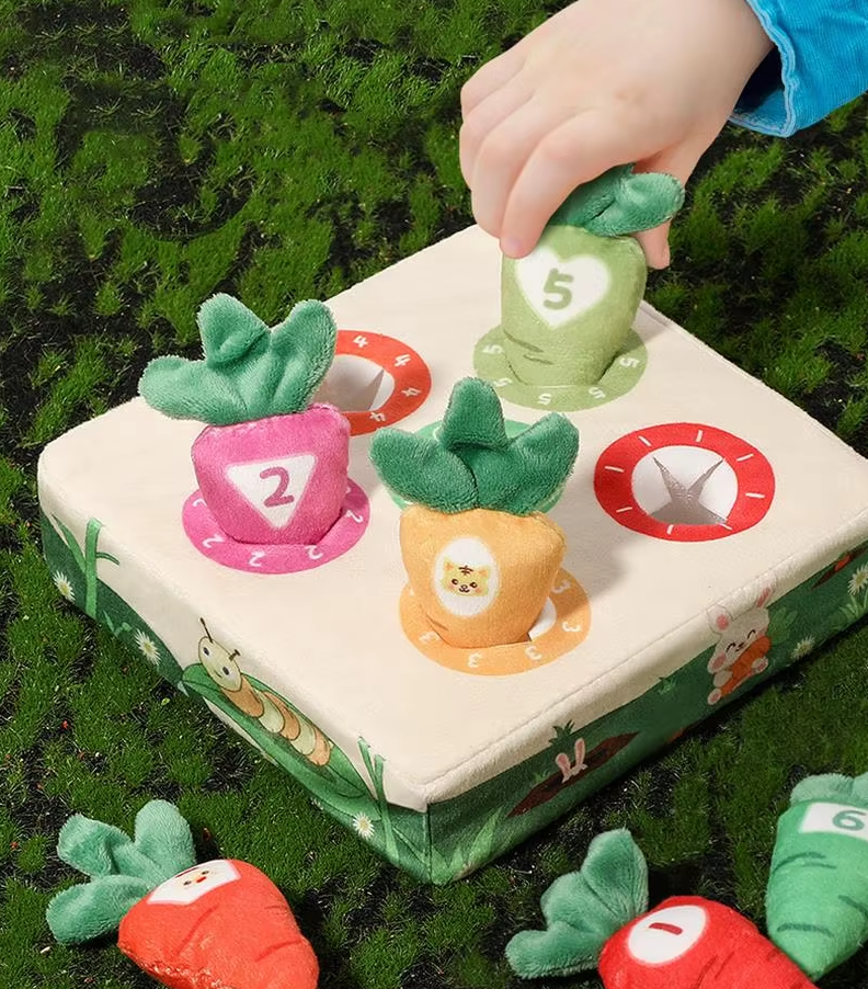 Bright interactive fish critter cat toys for chewing, pet play, and healthy feline dental hygiene.