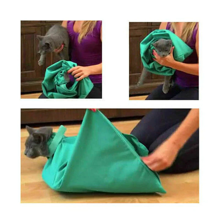 Portable pet transport bag, perfect for safe and secure cat excursions.