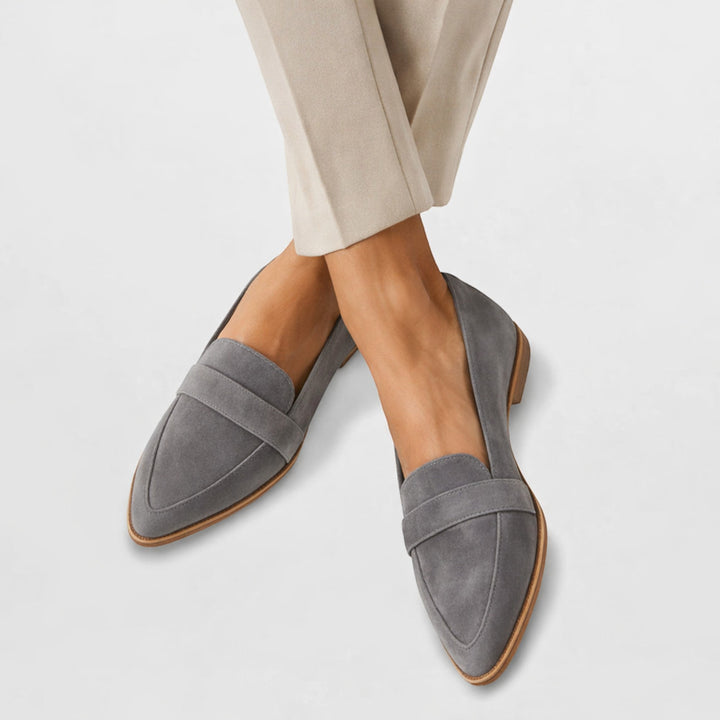 Women's comfortable slip-on loafers with orthopedic support, perfect for all-day wear.