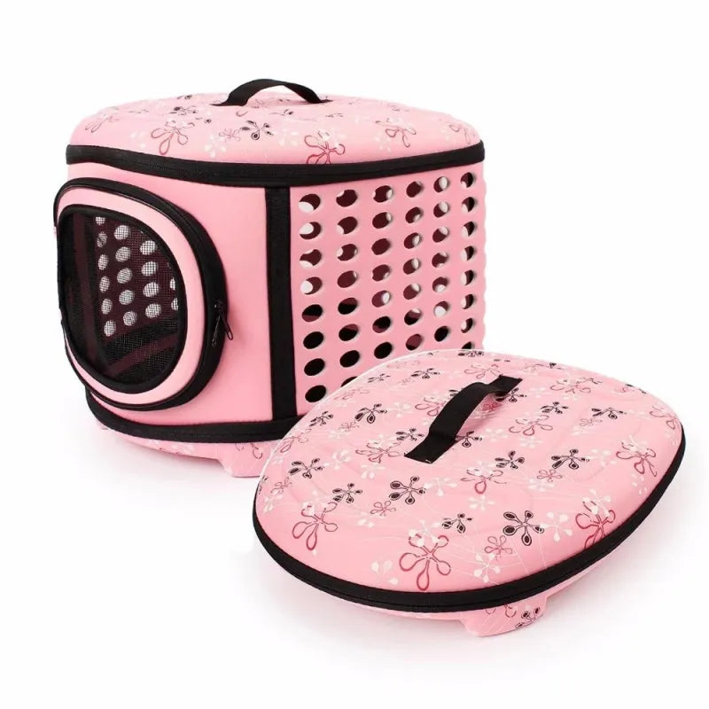 Portable pet travel bag for cats, designed for maximum ventilation and comfort.